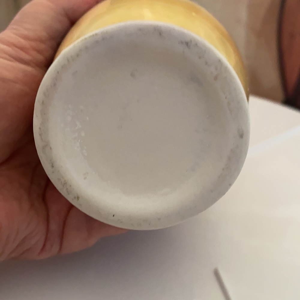 Vase - Picture 3 of 4